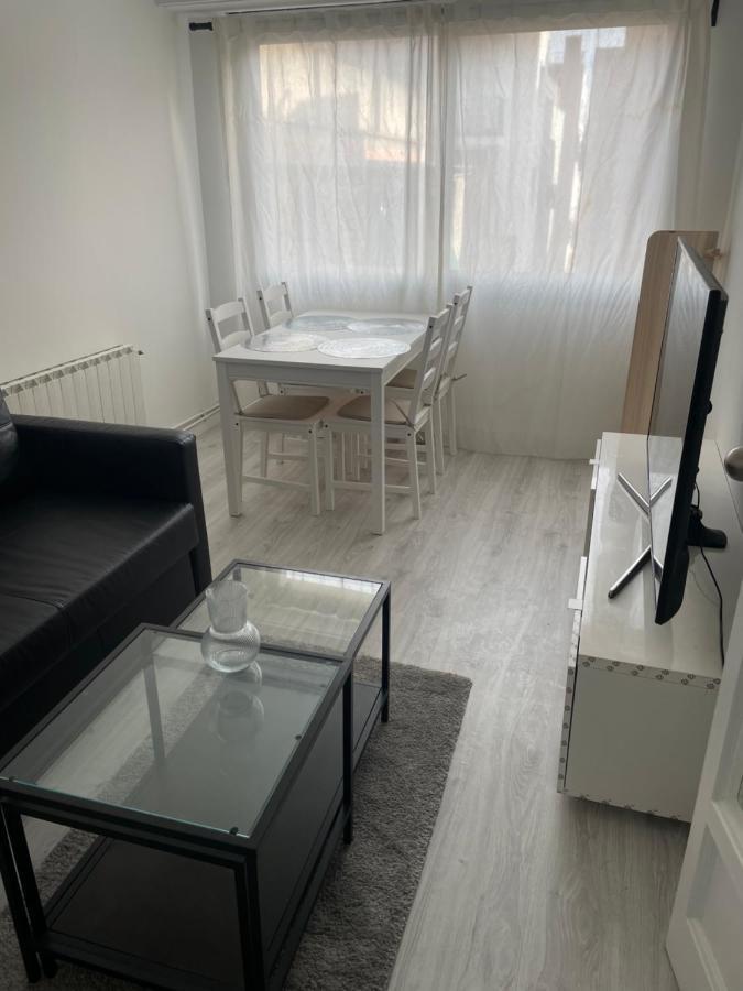 Kaylapart Aparthotel L'Hospitalet de Llobregat Buitenkant foto